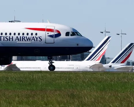 Rritja e çmimeve të karburantit të avionëve godet IAG: Paralajmërim për fitimin nga pronari i British Airways