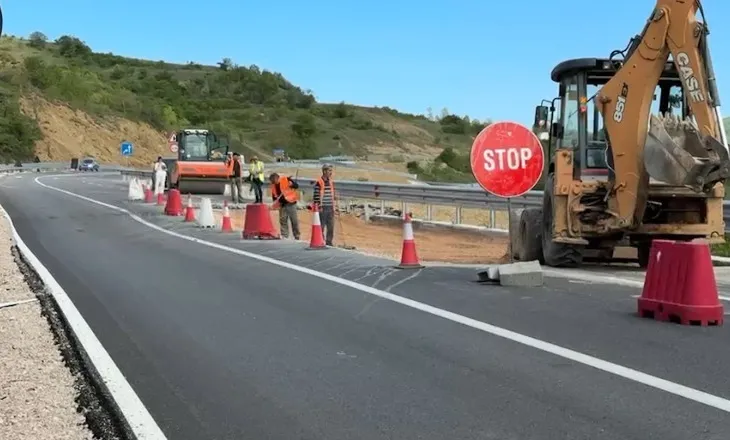 Rruga që kushtoi 260 mln euro sërish me probleme, situata kritike në lotin e dytë të aksit Qukës-Qafë Plloçë