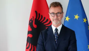 “Ruani ritmin e reformave!”/ Gonzato: Shqipëria do të mbyllë negociatat me BE deri në 2027