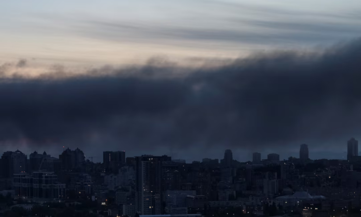 Rusia godet pa mëshirë, qindra dronë dhe raketa bien mbi Ukrainë