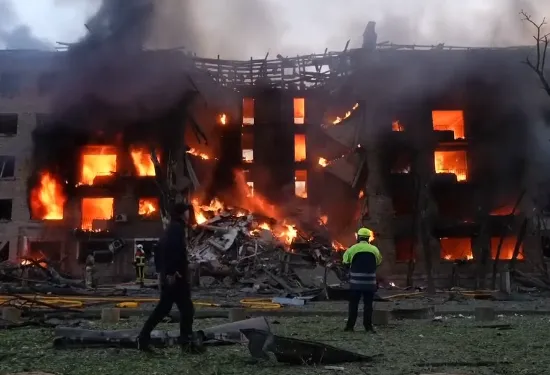 Rusia godet sërish Ukrainën me raketën hipersonike, 4 viktima dhe qindra të plagosur