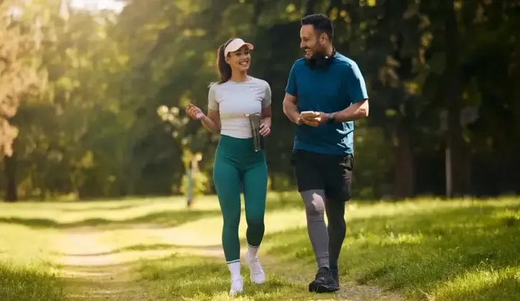 Sa hapa duhet të ecim çdo ditë për të qëndruar të shëndetshëm? Shifra ideale nuk është 10 mijë