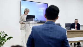 Sala me studentët e mjekësisë: IA, një aleat i ri në diagnostikë
