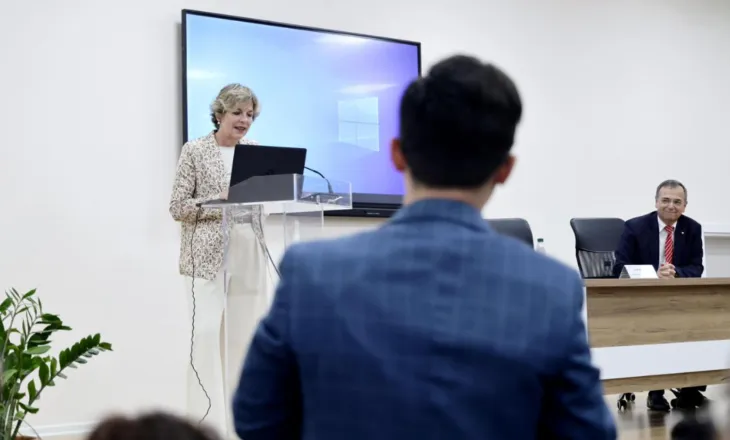 Sala me studentët e mjekësisë: IA, një aleat i ri në diagnostikë