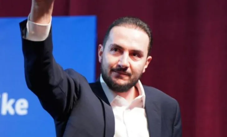 Salianji: Berisha, plak i legenosur, unë bëj burg, ndërsa ti bën lek nga regjimi i Ramës