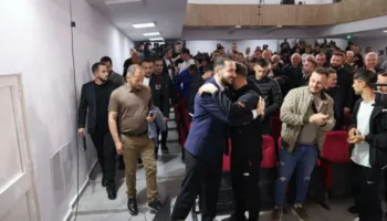 “Saliu nuk e sjell dot PD në pushtet”/ Salianji, në Peshkopi: E vërteta është e thjeshtë, kjo parti nuk vazhdon dot më