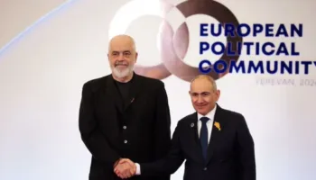 Samiti i 8-të i Komunitetit Politik Europian, Rama i pranishëm: Shans i madh (AXHENDA)
