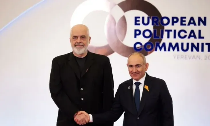 Samiti i 8-të i Komunitetit Politik Europian, Rama i pranishëm: Shans i madh (AXHENDA)