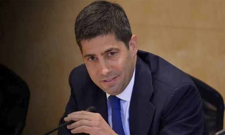 Senati amerikan konfirmon Kevin Warsh si kryetar të Rezervës Federale