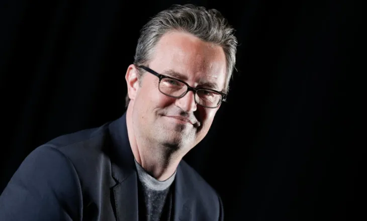 Sendet personale të Matthew Perry dalin në ankand, të ardhurat për luftën kundër varësisë me drogën
