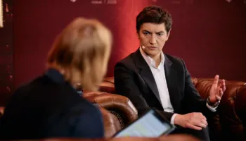 Serbia kundër Brukselit/ ‘Kur e nisëm lojën…’, Brnabić: BE me standarde të dyfishta për zgjerimin!