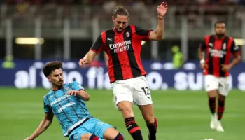 Serie A/ Tronditet Milani, kuqezinjtë munden në ndeshjen e fundit nga Cagliari dhe mbeten jashtë Champions-it. Vendin ia zë Como e Fabregasit