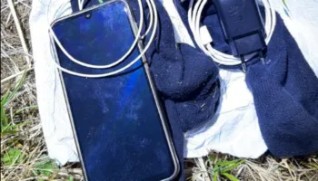Sërish kontrolle, policia zbulon celular të fshehur në çorape në Burgun e Fushë Krujës
