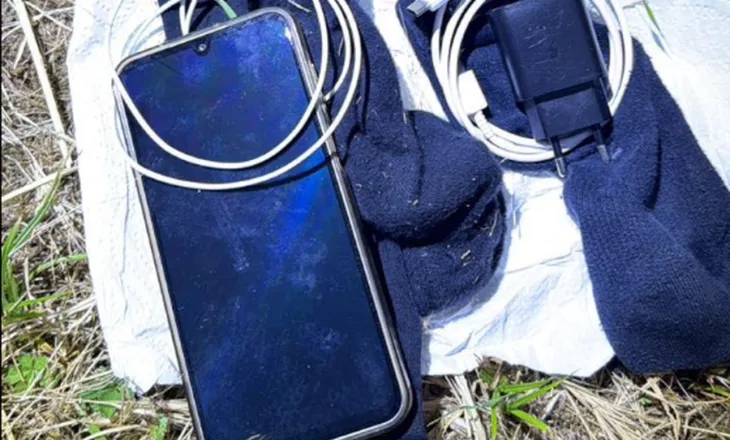 Sërish kontrolle, policia zbulon celular të fshehur në çorape në Burgun e Fushë Krujës
