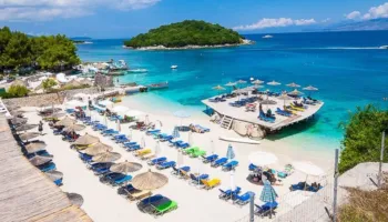 Sezoni turistik 2026: Qeveria vendos afatin, kontratat e plazheve brenda qershorit