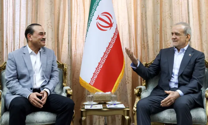 Shefi i ushtrisë së Pakistanit përmbyll bisedimet në Teheran