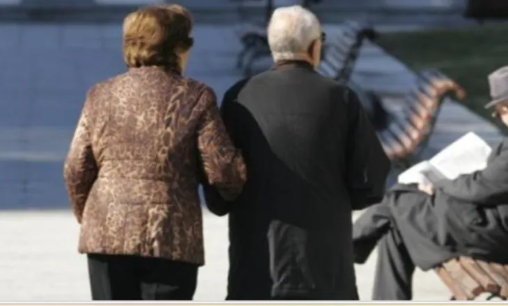 Shifrat e ISSH/ 353 mijë pensione pleqërie janë të pjesshme, shkak kontributet e pakta dhe nëndeklarimet e pagave