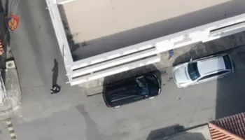 Shisnin drogë në doza në qytetin e Laçit, përfundojnë në pranga 7 persona