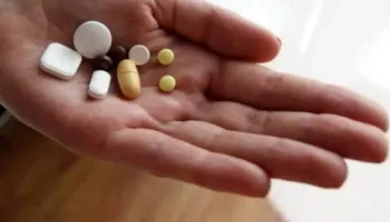 Shisnin ilaçe dhe suplemente të falsifikuara për të mashtruar pacientët me sëmundje të rënda, shkatërrohet grupi kriminal, mbi 240 milionë euro fitime 