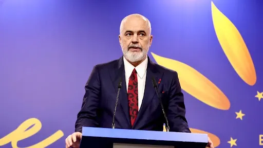 Shqipëria me “Një vend në diell”, Rama: Përfaqësim me dinjitet në Bienalen e Venecias