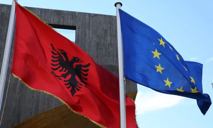 Shqipëria një hap më pranë BE, ekspertët e integrimit: Procesi ka kosto, brenda 2027-ës duhen vendosur standardet evropiane