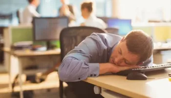 Shqiptarët “dembelë”, OECD: Produktiviteti i bizneseve shqiptare sa 23-29% e BE-së