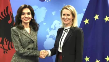 “Shteti nuk është pronë e askujt”/ Dita e Europës, Spiropali mesazh: Integrimi, nuk është një mal me letra, por një…