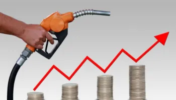 Shtrenjtohet nafta në bursa/ Arrin në 114 dollarë për fuçi të hënën