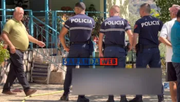 Shtyu babanë nga shkallët pasi i kishte vrarë nënën, Gjykata jep dënimin për 43-vjeçarin
