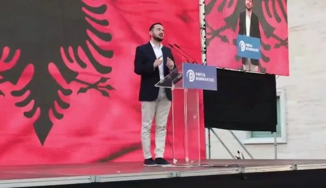 “Shumë demokratë janë…”/ Salianji njofton se takimet do të vazhdojnë: Kanë të drejtë të zgjedhin kryetarin që duan