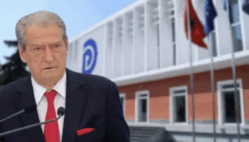 “Shumica në PD të zhgënjyer me Berishën”, Mërtiri reagon ashpër ndaj opozitës: Partia ka prekur fundin, pritet të..