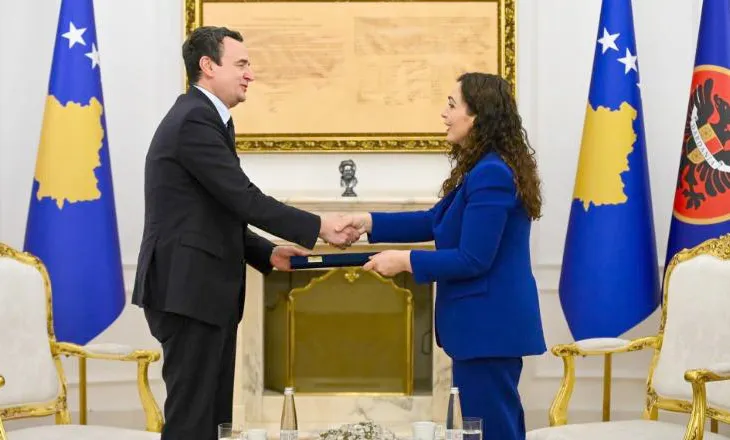 Si u përshkallëzua përplasja mes Vjosa Osmanit dhe Albin Kurtit në Kosovë, nga akuzat për takimin me Grenellin…