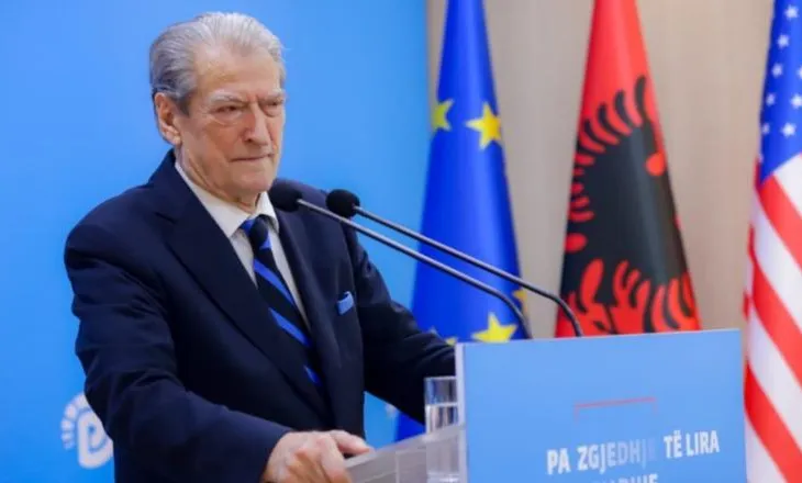 “Skandal i epokës së AI”/ Berisha ‘shpërthen’: Rama dhe Begaj sharlatanët më të mëdhenj, Diella pa asnjë inteligjencë