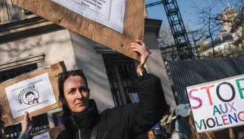 SKANDAL me abuzimin e fëmijëve në Francë, dhjetëra shkolla dhe kopshte hetohen për dhunë dhe përdhunim