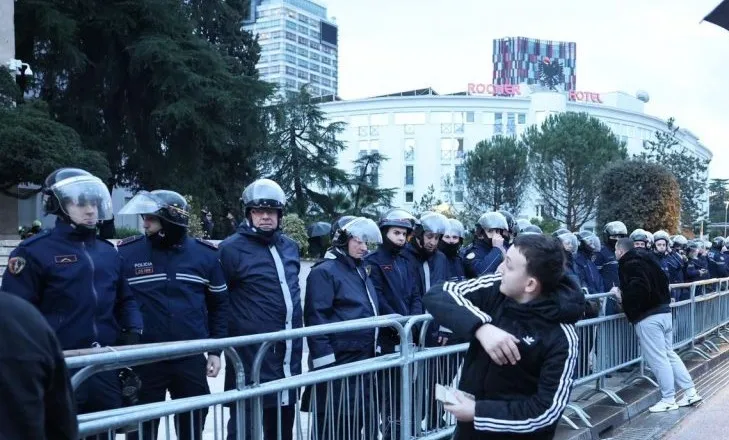 Sot protesta e opozitës, leja vetëm në Bulevard, policia vendos 1200 efektivë në terren