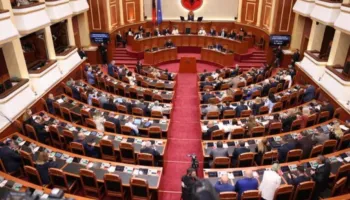 Sot seancë plenare në Kuvend, 9 interpelanca me Ramën dhe ministrat! (RENDI I DITËS)