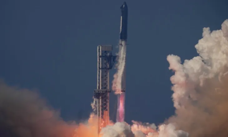SpaceX lëshon me sukses Starship V3, anija gjigante kozmike e Elon Musk realizon testin kritik