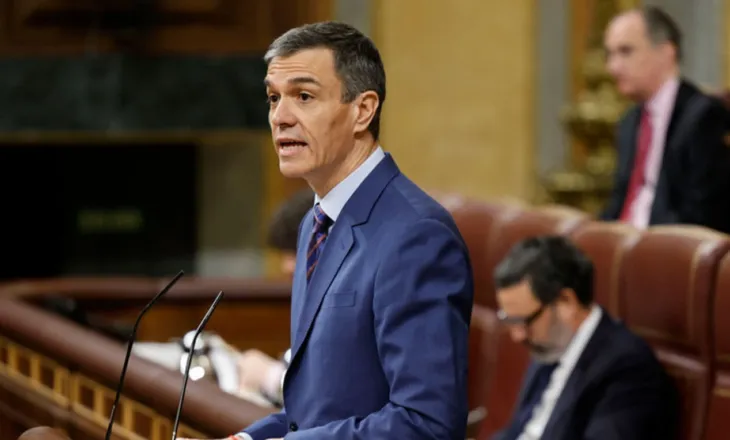 Spanja prezanton planin 9 miliardë euro për energjinë, subvencione për shtëpitë dhe transport publik falas
