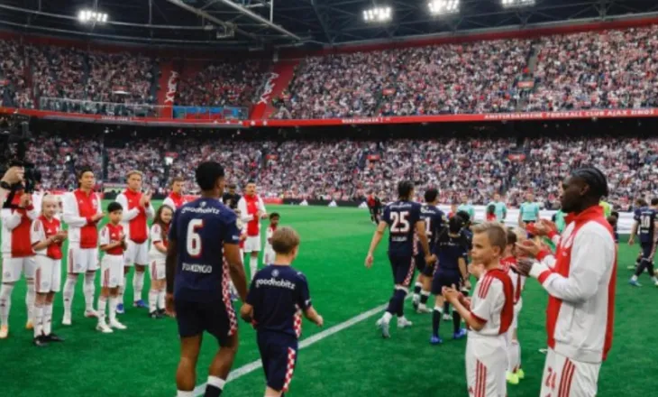Spektakël në Amsterdam, por “De Topper” i fundit për këtë sezon mbyllet në “paqe” (video)