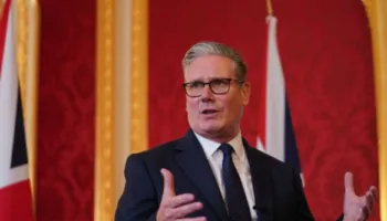 Starmer nuk largohet: Jeni të frustruar por kemi kundërshtar të rrezikshëm
