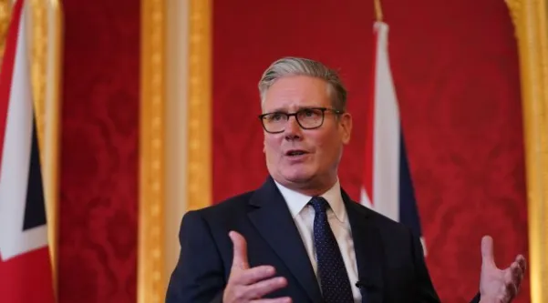 Starmer nuk largohet: Jeni të frustruar por kemi kundërshtar të rrezikshëm