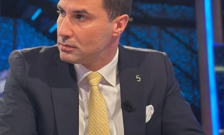 Studentët në Shkup sërish në protestë për gjuhën shqipe, Lorik Cana u del në krah