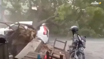 Stuhi vdekjeprurëse në Indi/ Mbi 100 viktima nga shirat dhe breshëri, dhjetëra të plagosur e shtëpi të shkatërruara