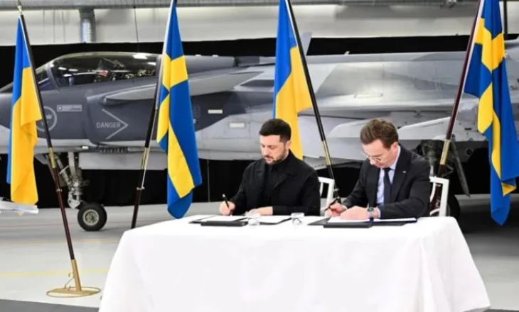 Suedia i dorëzon Ukrainës 16 aeroplanë luftarakë Gripen