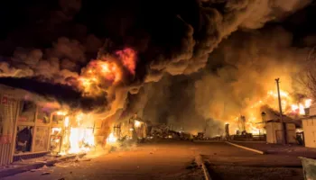 Sulmi ukrainas me dronë rezulton shkatërrues, rafineria gjigante ruse detyrohet të pezullojë prodhimin