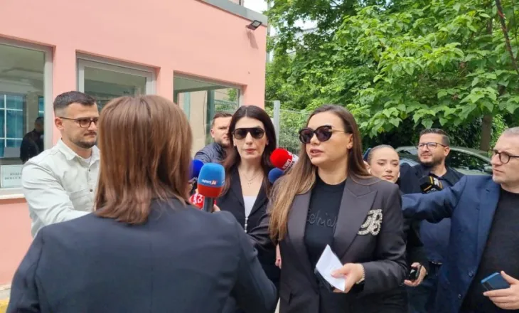 SYRI TV/ Ish-drejtoresha e AKSHI-t paraqitet në SPAK, zbaton masën detyrim paraqitje