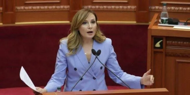 Tabaku: Integrimi europian i bllokuar, Rama dhe kryenegociatorja i shmangen llogaridhënies!