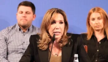 Takimet e Mediut në SHBA, Kokalari i shkruan DASH: Mund të përdoren si mbështetje për Berishën