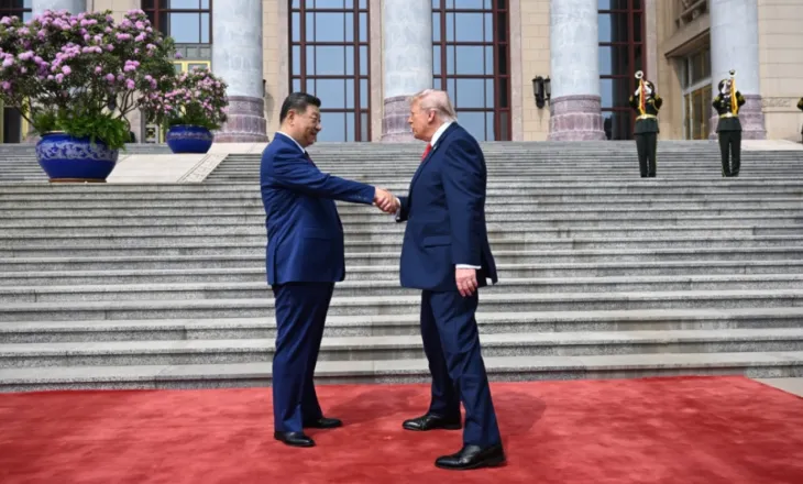 Takimi historik Trump–Xi në Pekin! Paralajmërimi për Tajvanin, ceremonia madhështore dhe mesazhet për botën