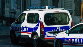 Të shtëna mes adoleshentëve në Francë/ Vritet një 15-vjeçar, dy të mitur plagosen në Nantes